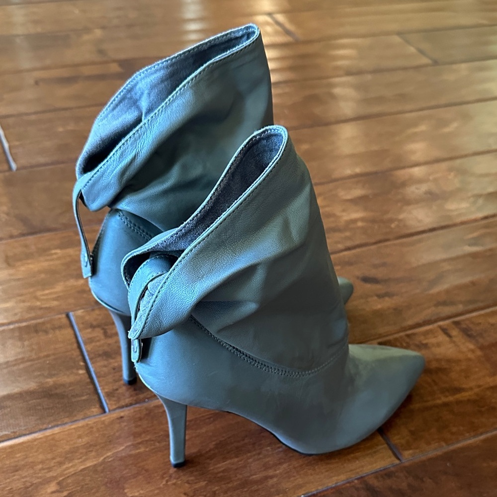 Report Signature Gray Stiletto Ankle Boots with Slouchy Design